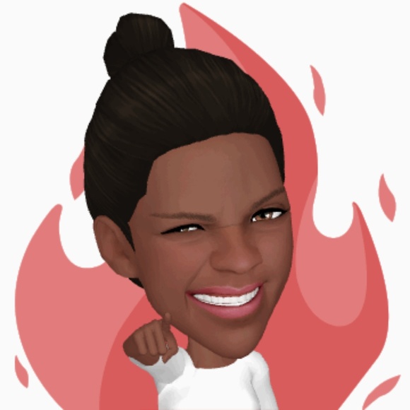 Meet your Posher, Qween - Picture 1 of 1